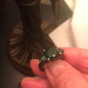 Black gold filled ring Green💚